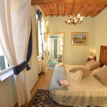 Finestra San Michele Apartman Lucca
