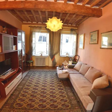 Apartman Finestra San Michele Lucca