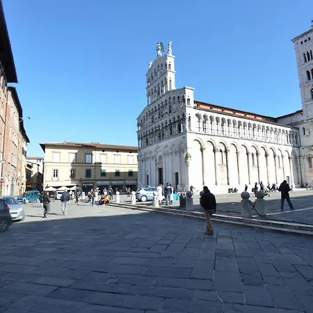 شقة Finestra San Michele لوكا